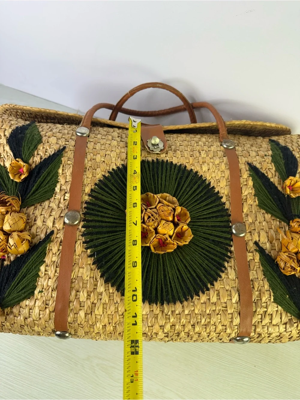 Vtg 60s Mexico Straw Woven Large Shopper Tote Beach Bag w 3D Rattan Flowers - Picture 9 of 10
